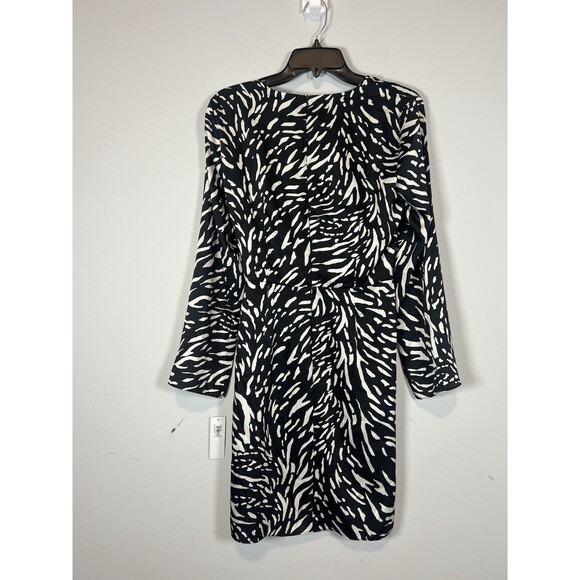 NWT DONNA MORGAN Long Sleeve Wrap Dress Ivory/Black Size 10 - Picture 10 of 11